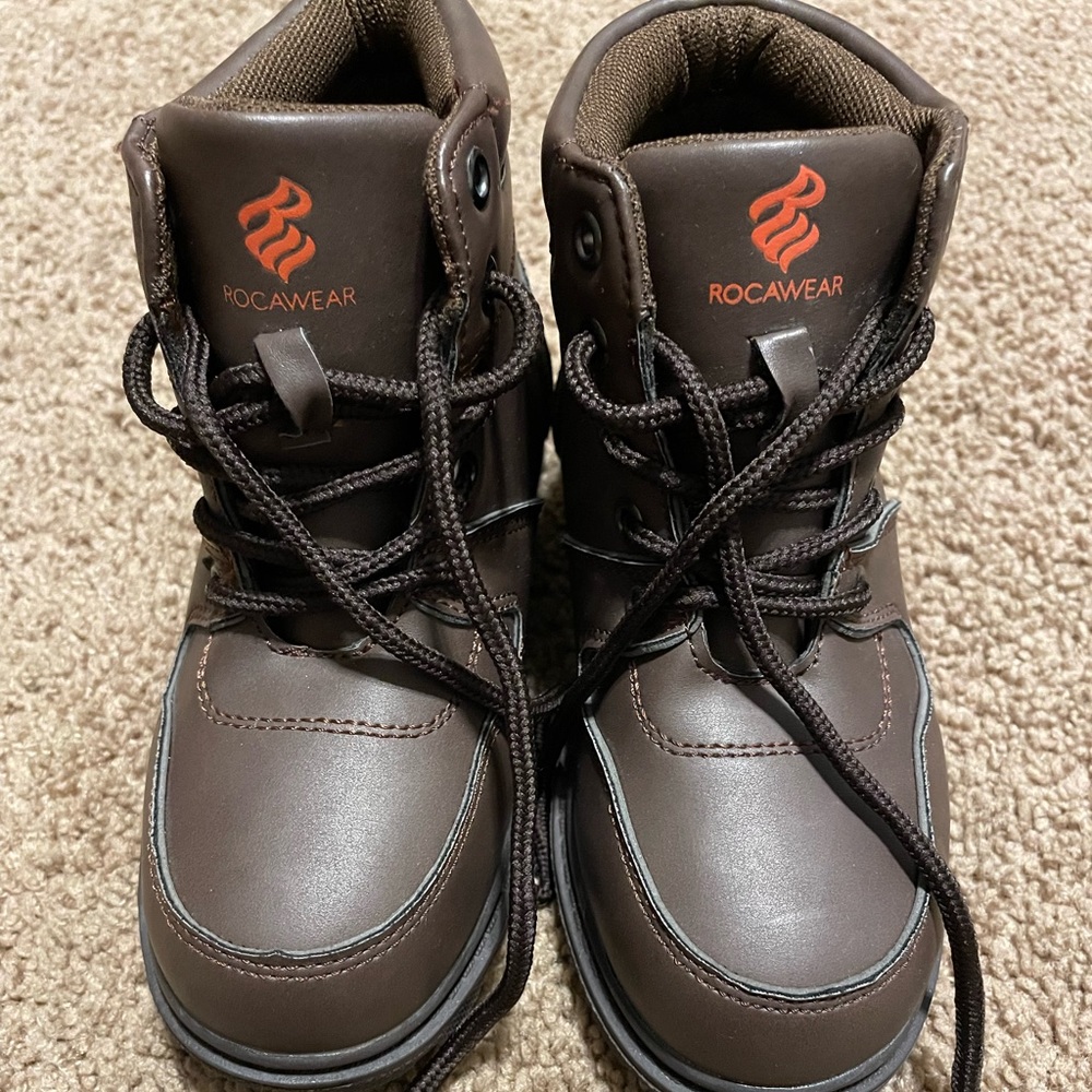 Rocawear Boys Brown Boots Size 12